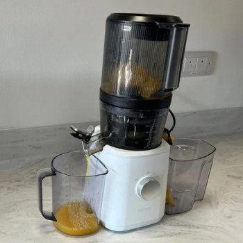 Nama J2 Cold Press Juicer