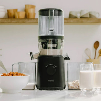 Nama J2 Cold Press Juicer