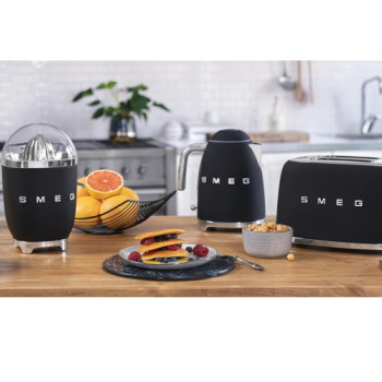 Smeg Retro 50's Style Citrus Juicer