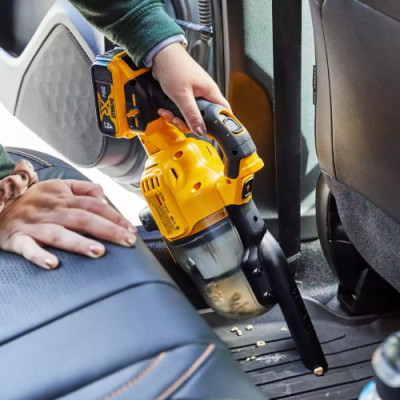 DeWalt 20-Volt Max Cordless Vacuum