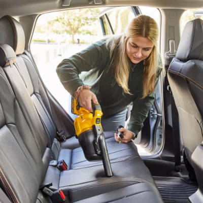 DeWalt 20-Volt Max Cordless Vacuum