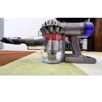 Dyson V8 Cordless Vacuum Cleaner